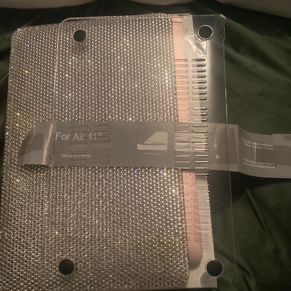 for macbook air 11 beautiful. but i bought the wrong size extra crystals include